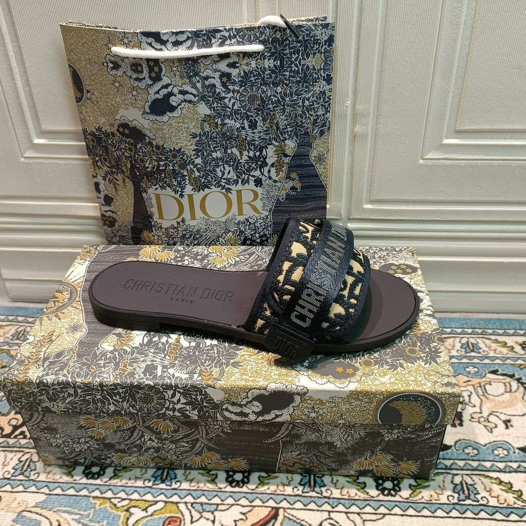 Z1ZD20 Popular Slippers