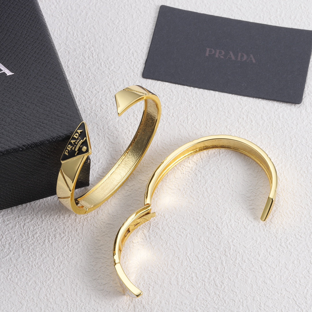X1Y83PD67K  Popular Bracelets