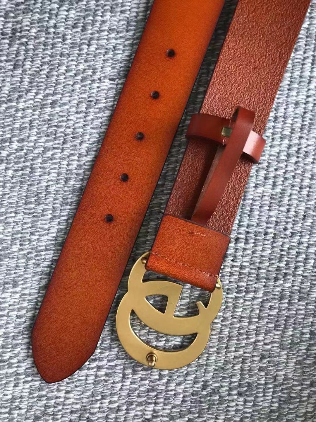 P1L124B150 Popular   High quality belt With full package