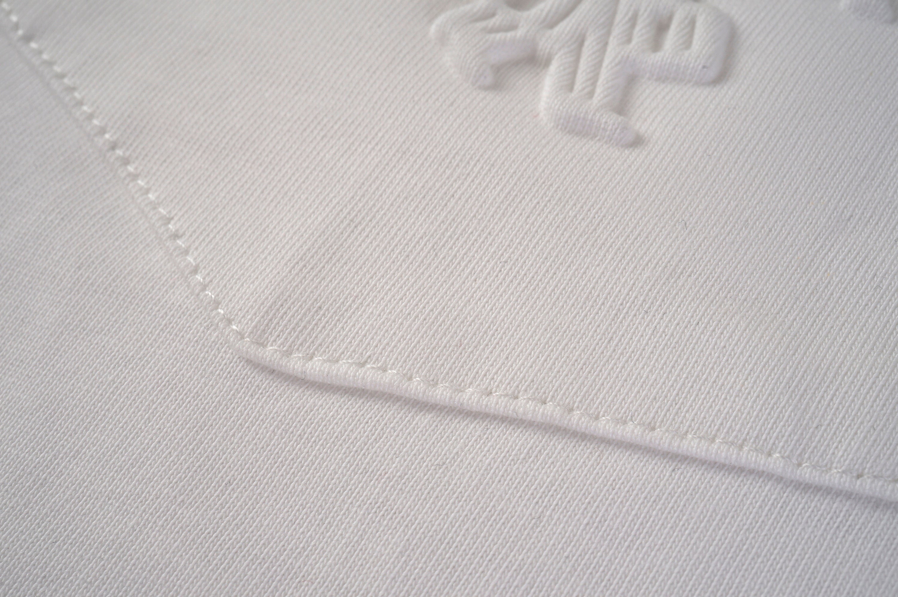 U1R76P52 Popular T-shirts