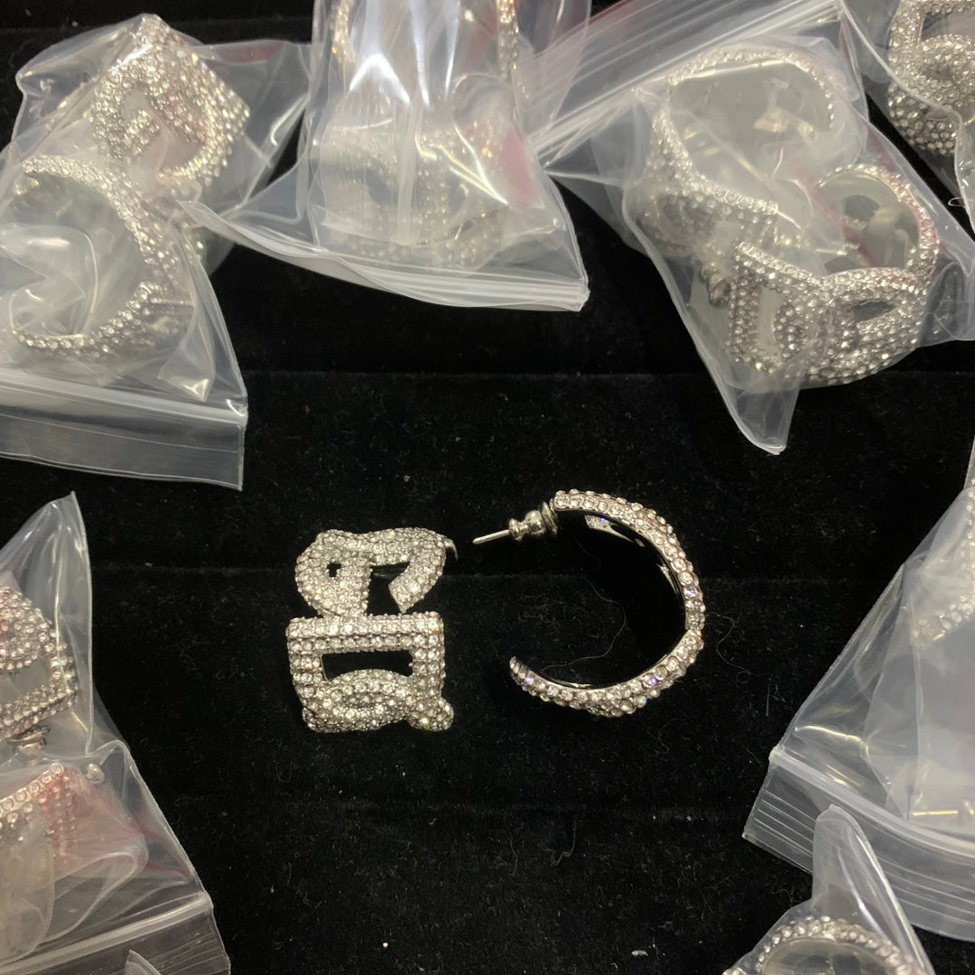 X1Z34A235E Popular  Earrings