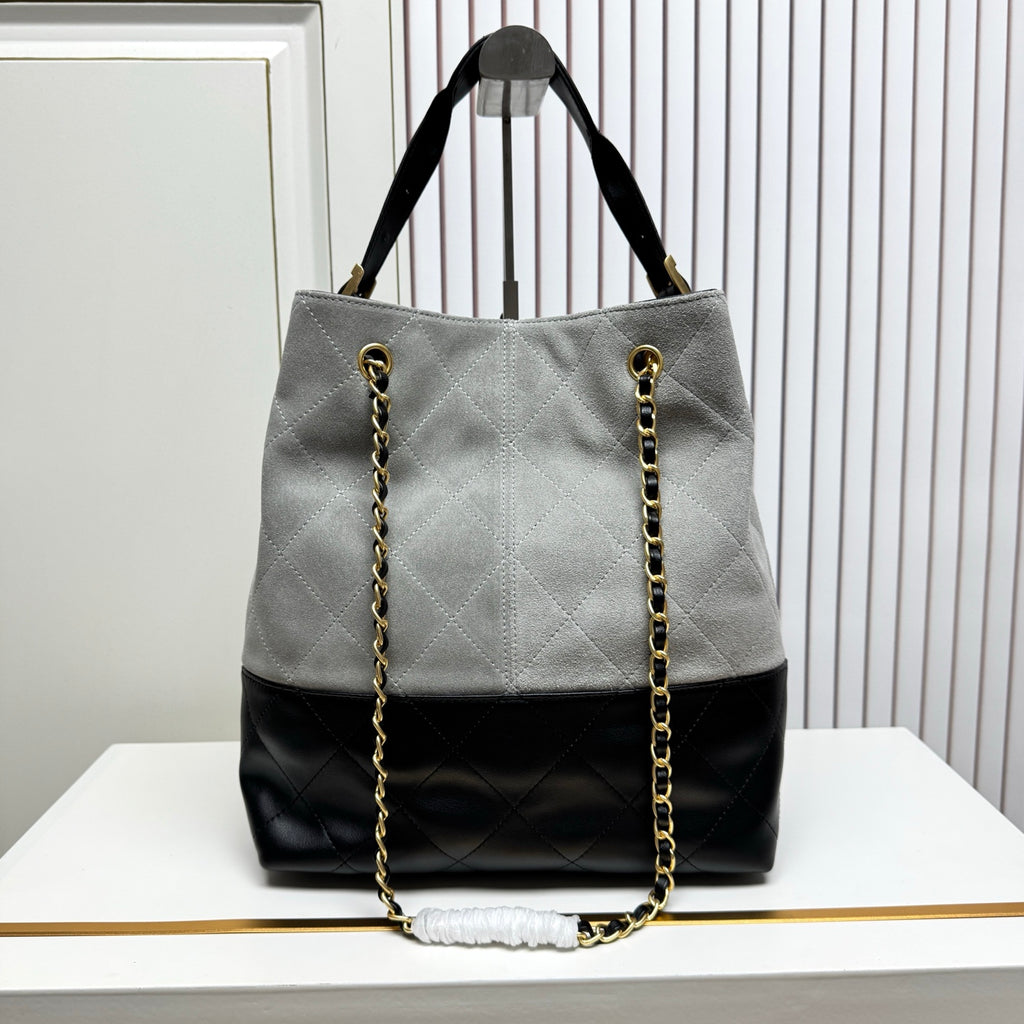 B1P46C19 Popular leather bag