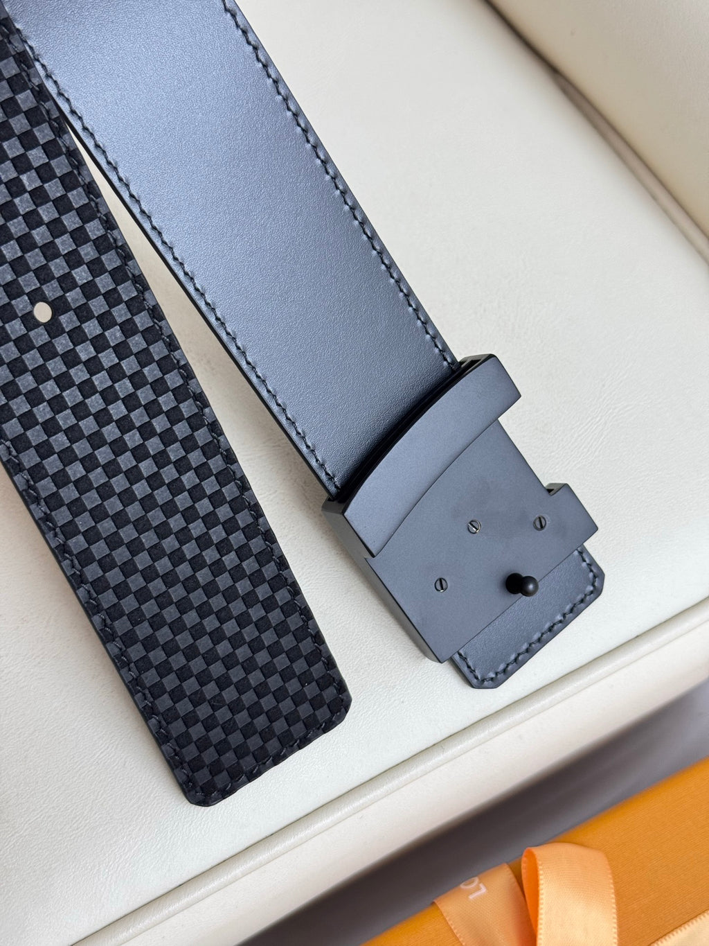 P1Q115E10 Popular High quality belt With full package