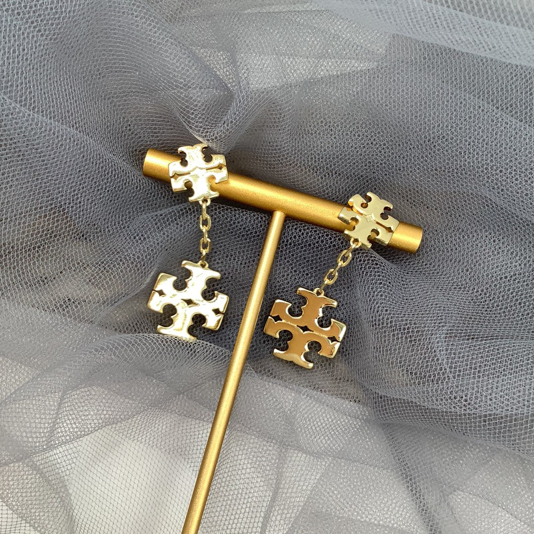 X1Z54A468E Popular  Earrings