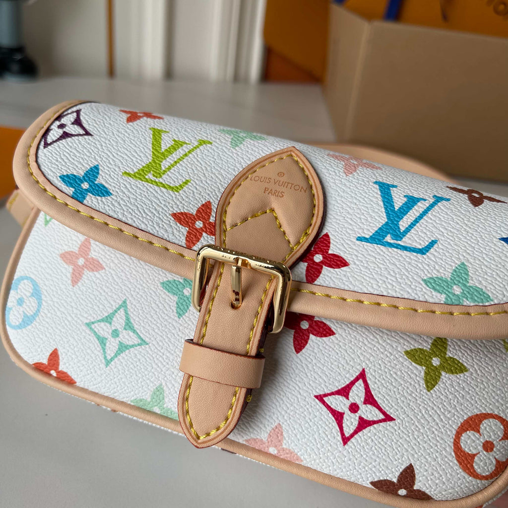 B1P36E37 Popular leather bag