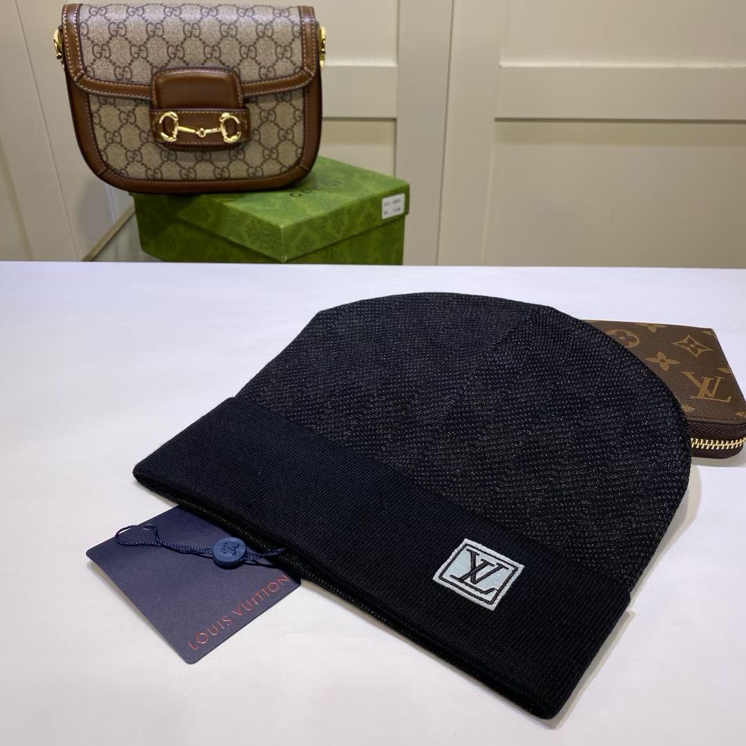 M1R86E34 Popular hats