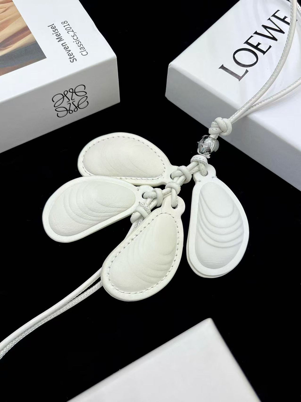 A1R76A87 Popular bag 's charms accessories