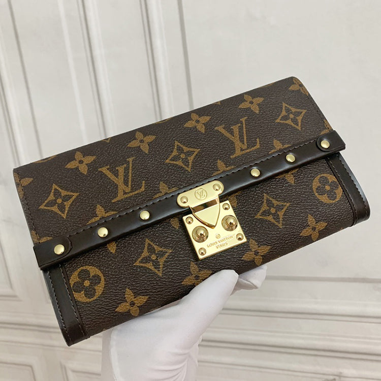 B1X41E10 Popular leather wallets
