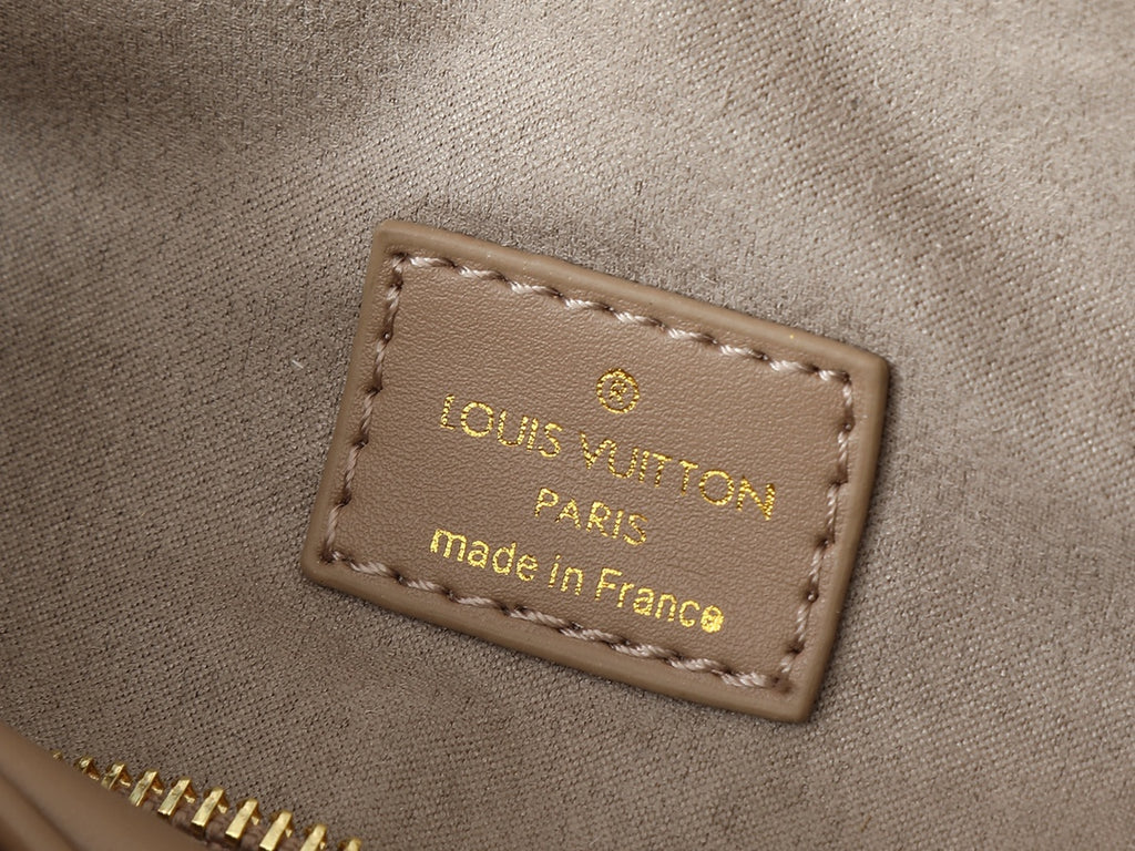 B1N55E59 Popular   leather bag