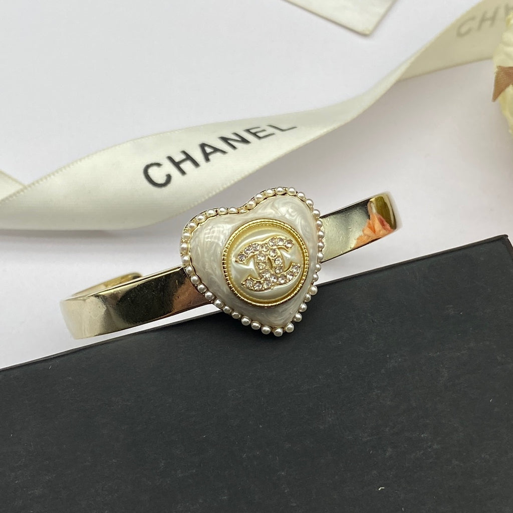 X1N85C212K  Popular Bracelets