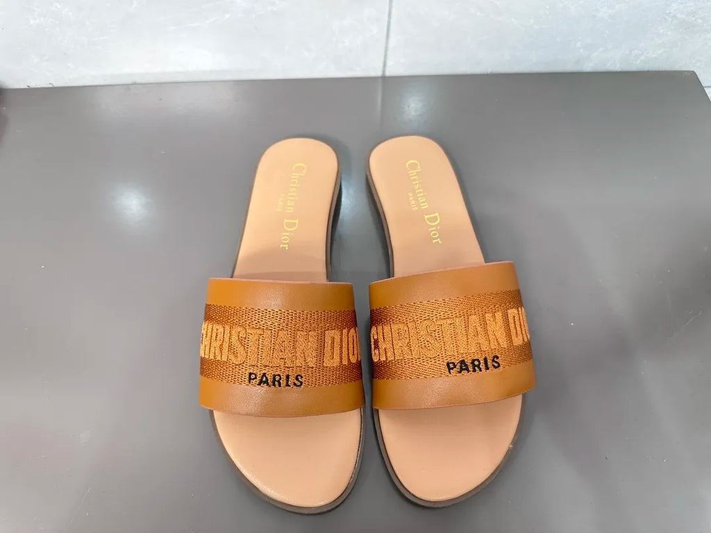 Z1ZD32 Popular slippers