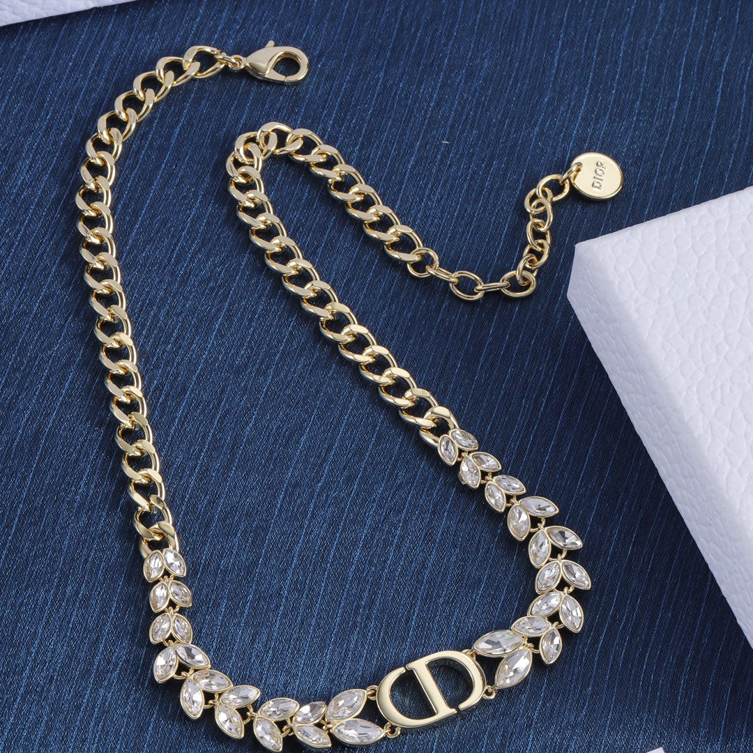 X1R75D14X Popular   Necklaces . Bracelets