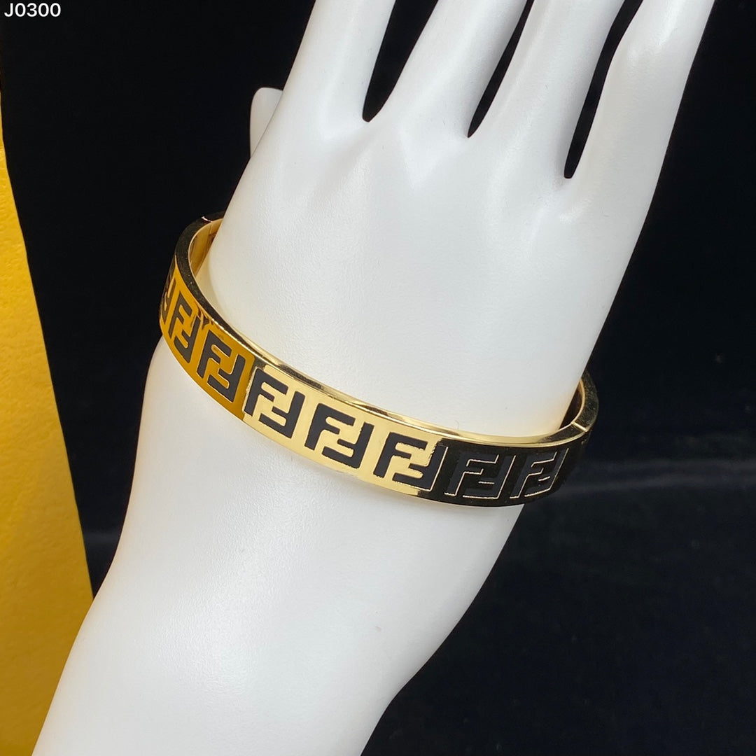 X1Y83F83K  Popular Bracelets