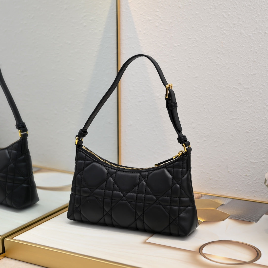 B1N165D100 Popular   leather bag