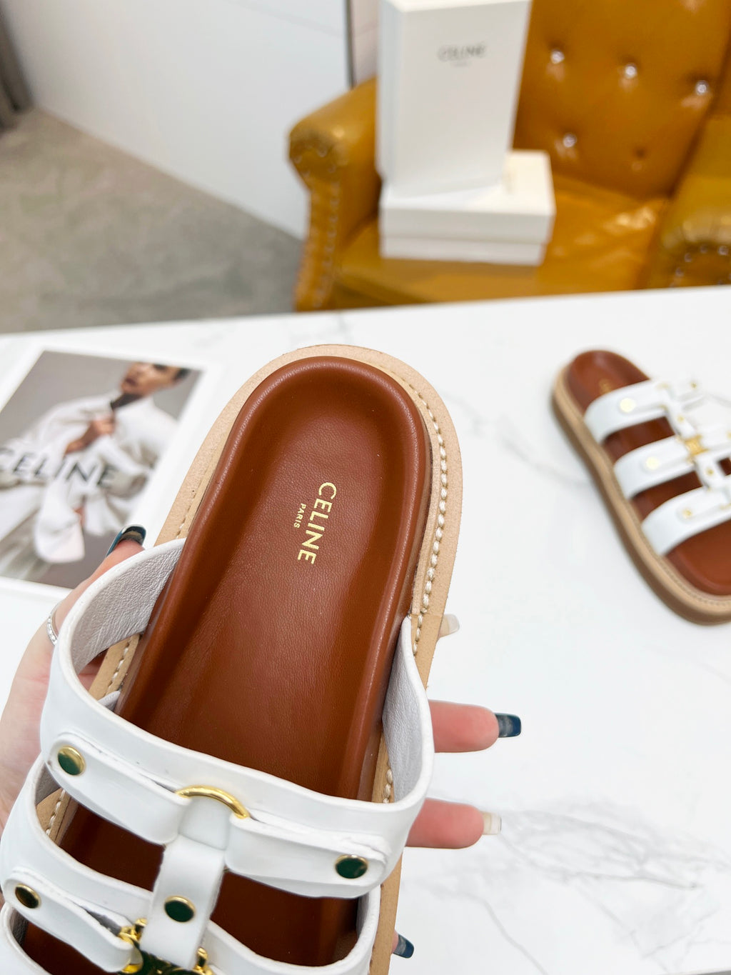 Z2R45N1  Popular leather shoes 