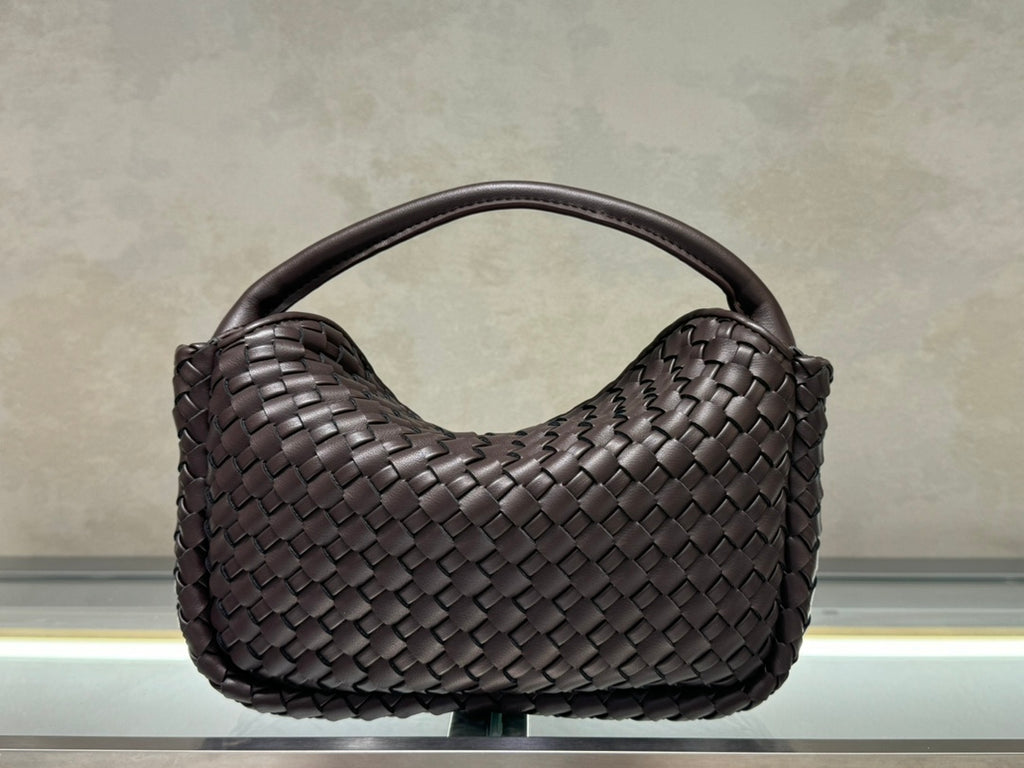 B1X104A83 Popular  leather bag