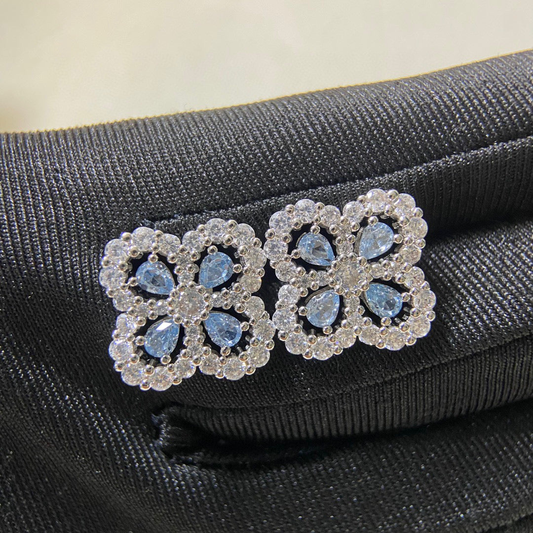X5R75VA5E Popular  Earrings