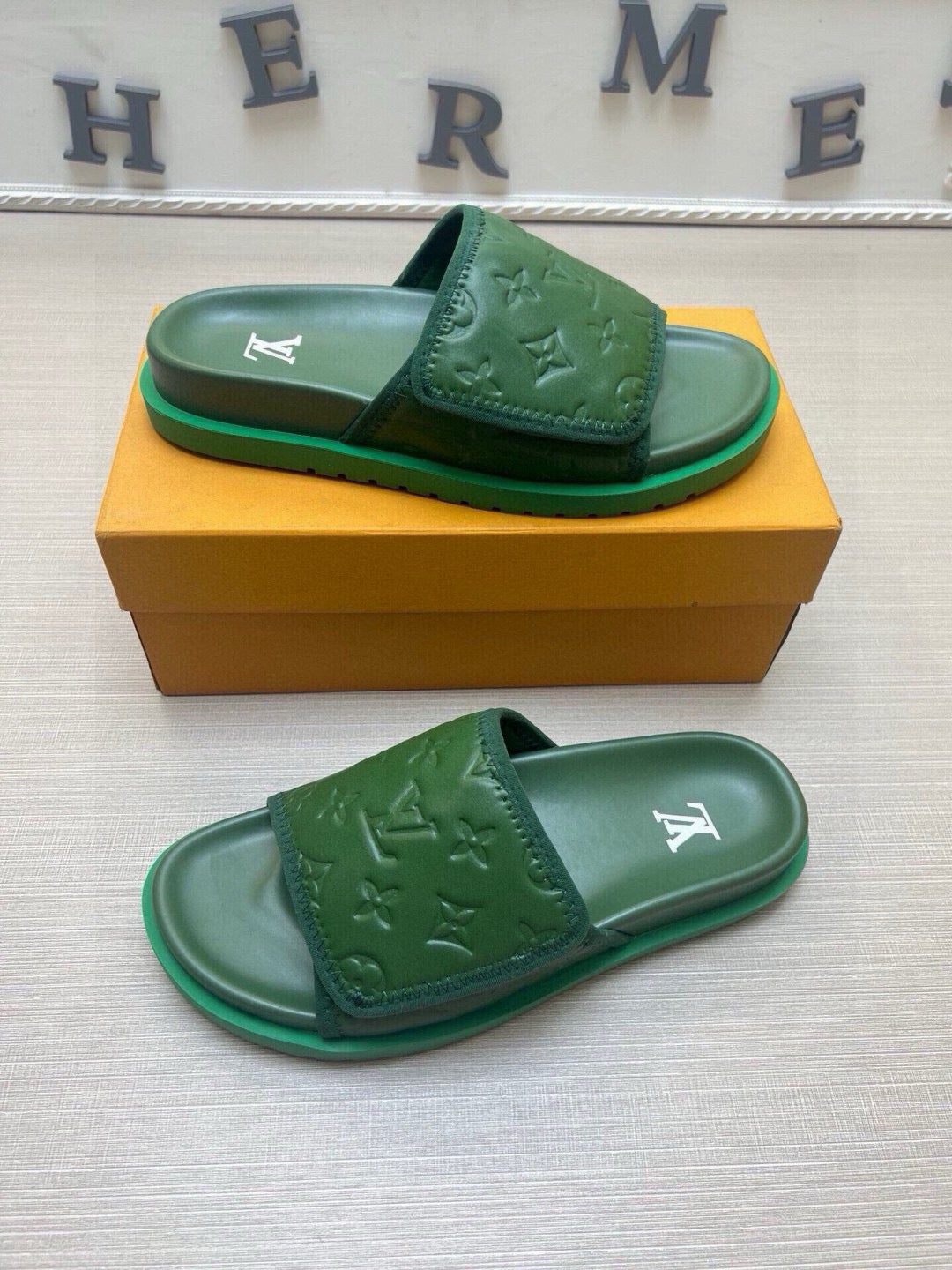 Z5QE5 Popular Slippers