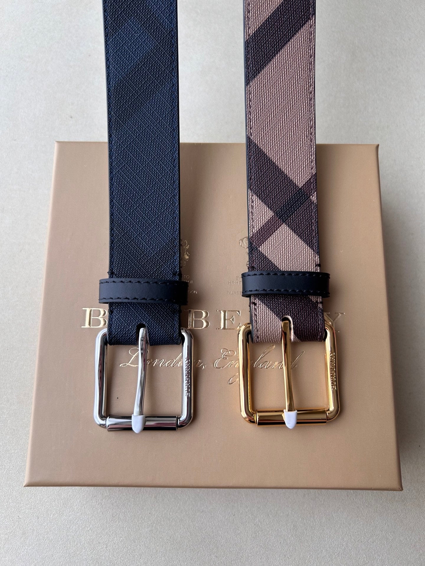 P1Q115R8 Popular High quality belt With full package
