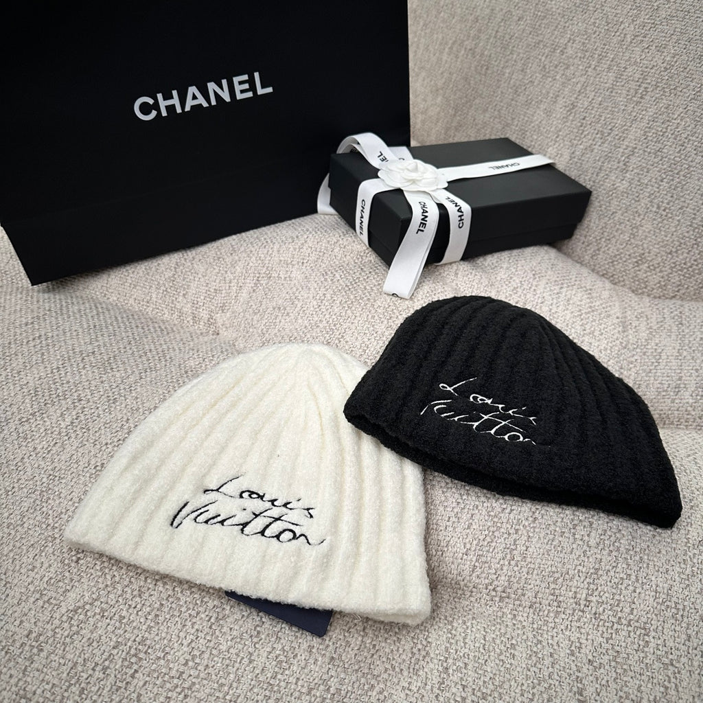 M1R86E13 Popular hats