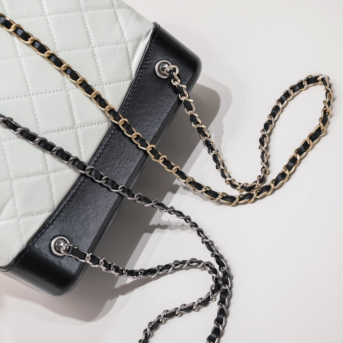 B1X34C262 Popular  leather bag 