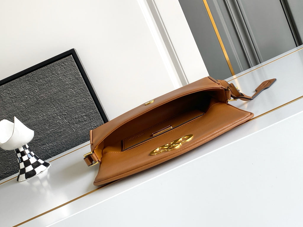 B1R76VL33 Popular leather bag