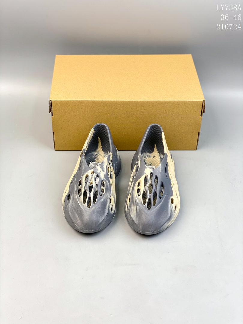 Z4A87  Popular shoes
