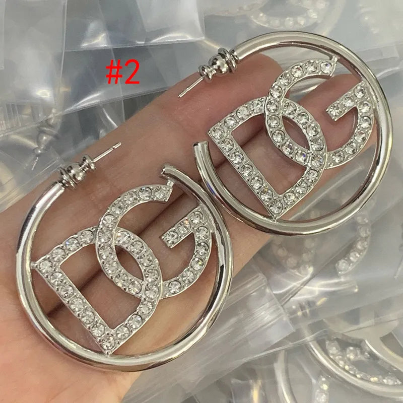 X1Z94A693E Popular  Earrings