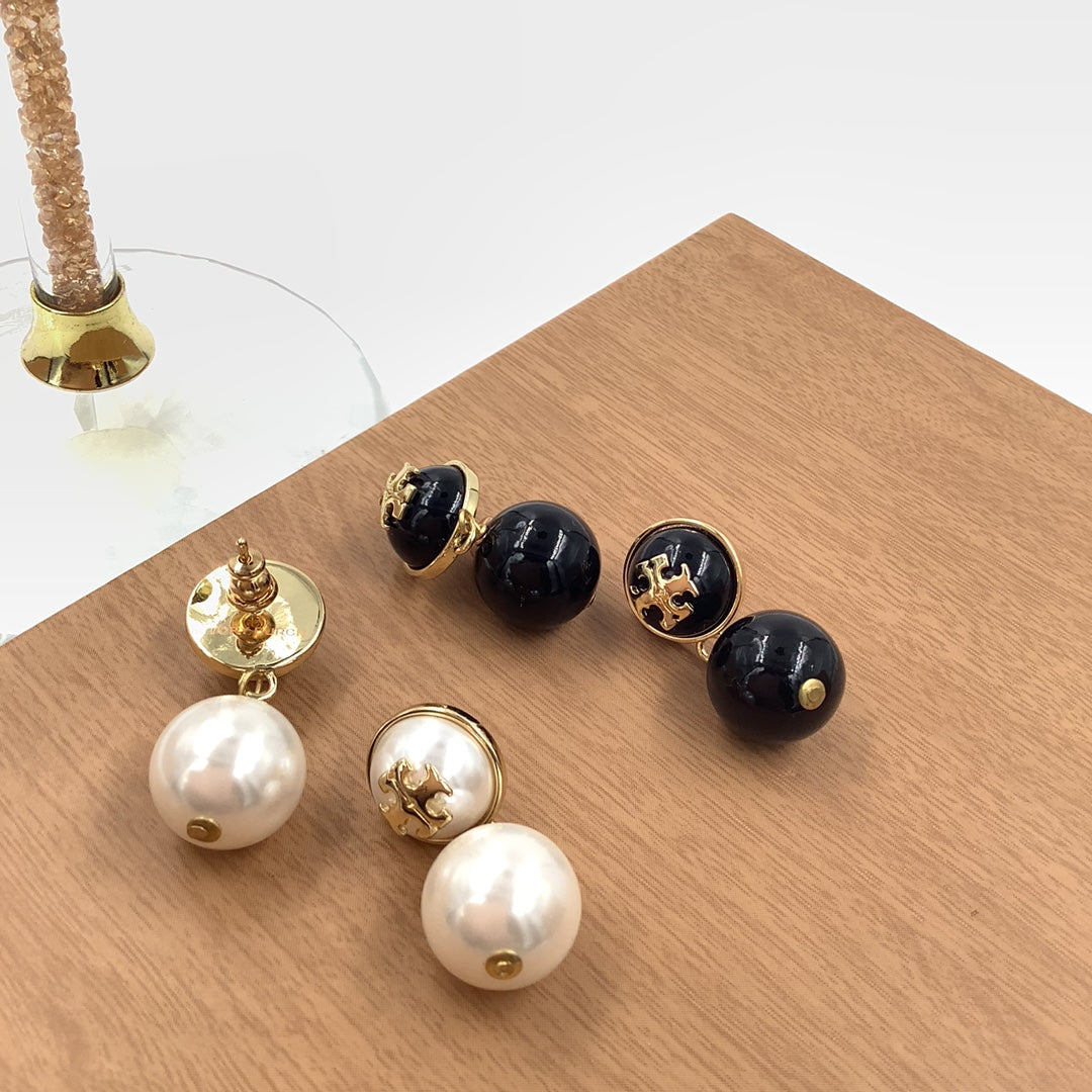 X1Z54A469E Popular  Earrings