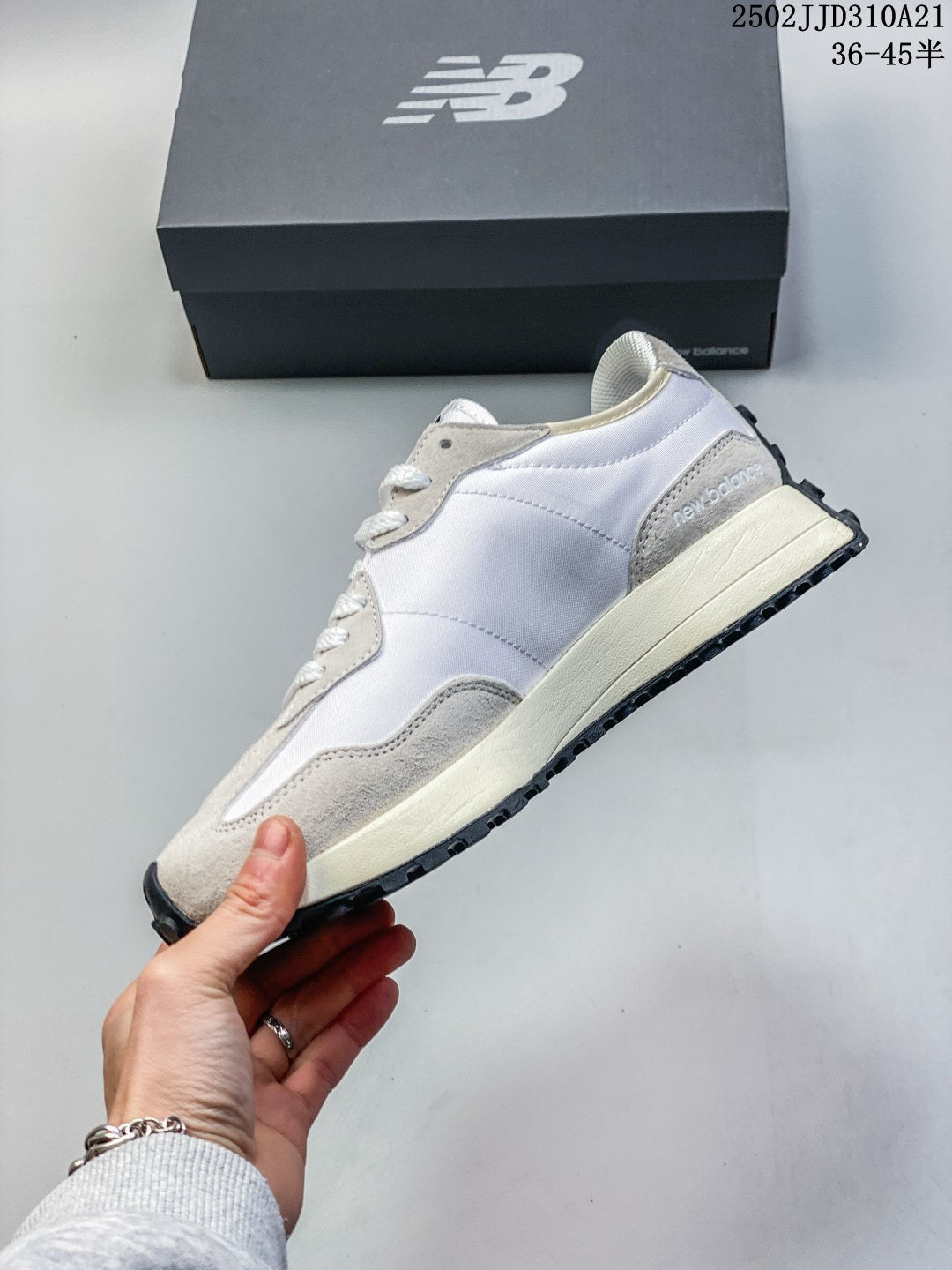 Z4Z35A42 Popular shoes (No box)