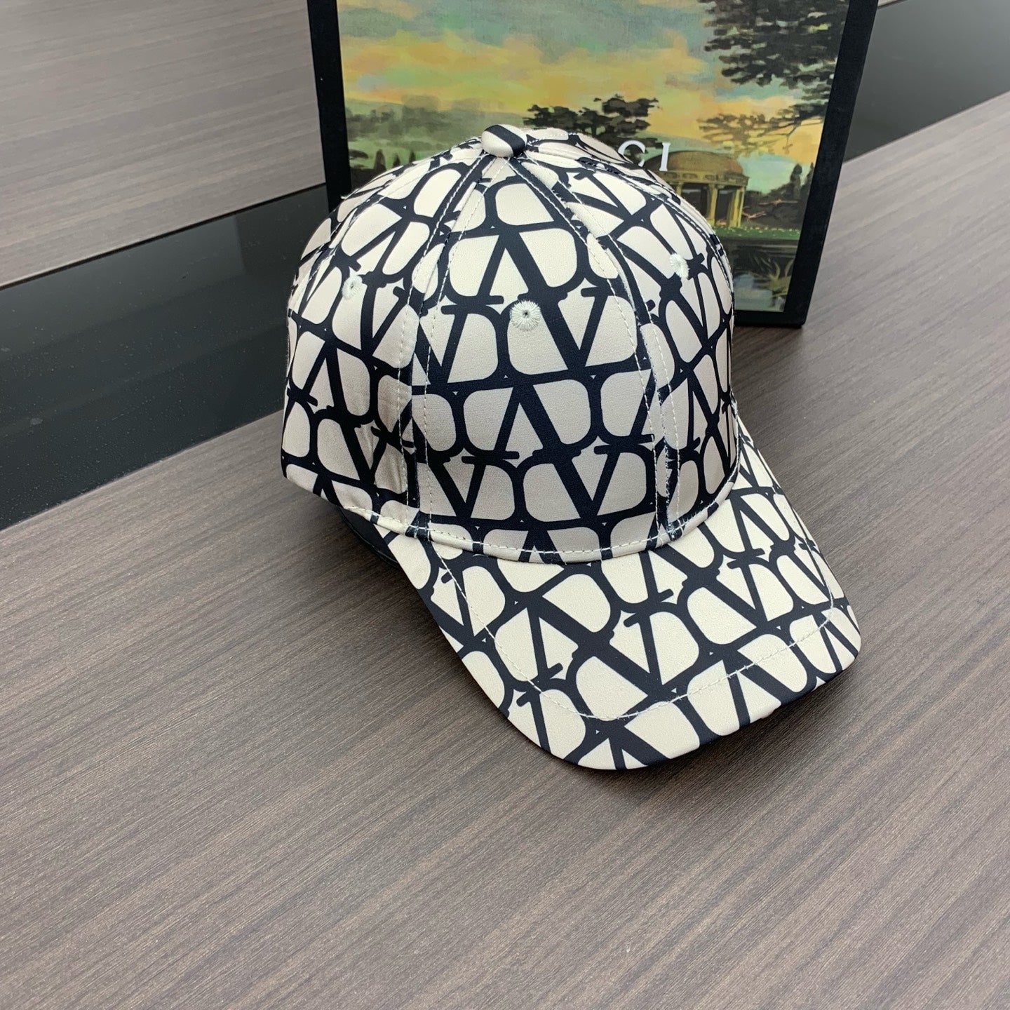 M1Z25VL523 Popular  hats