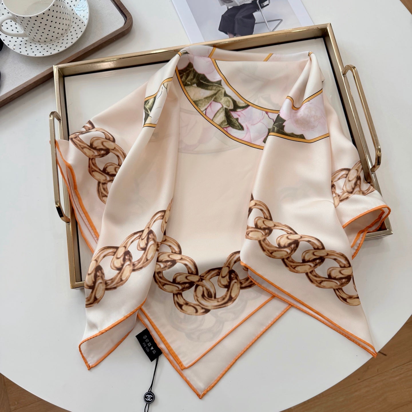 W1N36C16 Popular Silk Scarve