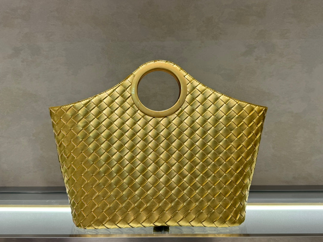B1X104A70 Popular   High quality leather bag