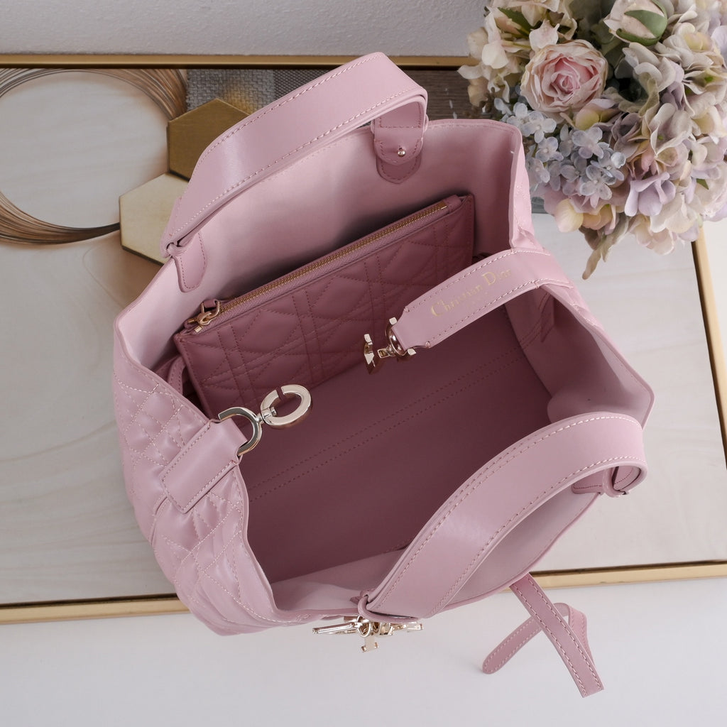B1R76D40 Popular leather bag