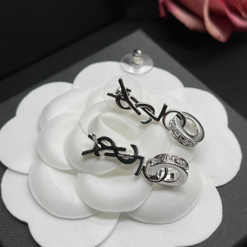 X1Z94SL606E Popular  Earrings