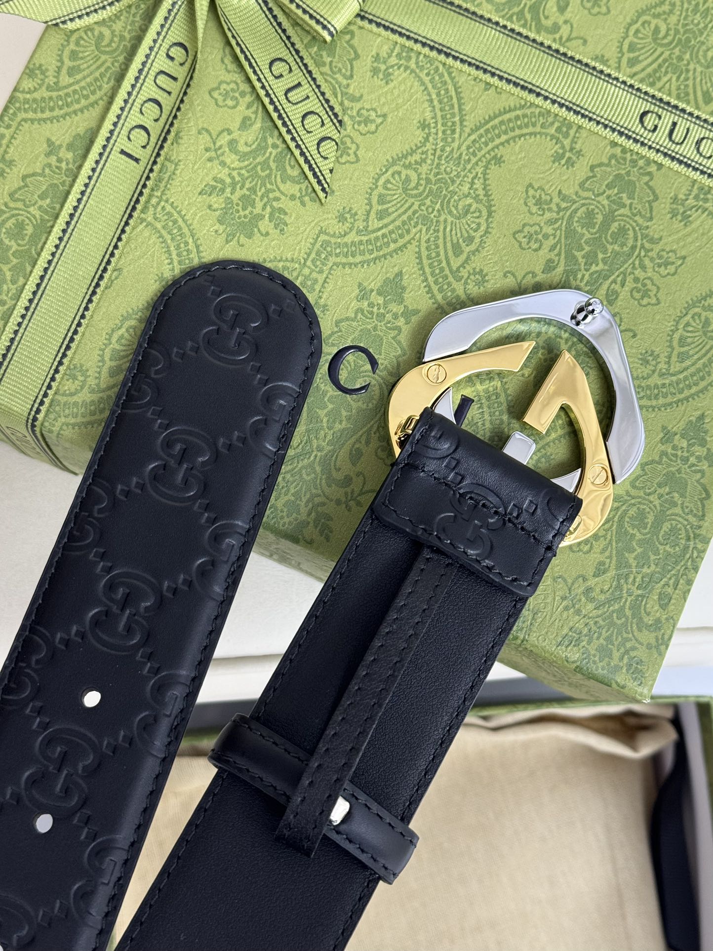 P1Q115B15 Popular High quality belt With full package