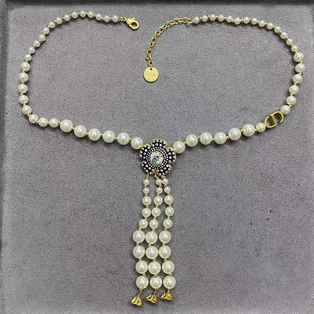 X1Q85D296X Popular Necklaces
