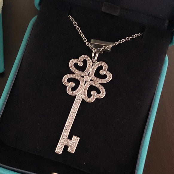 X1Q85T356X Popular Necklaces
