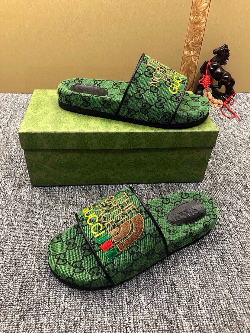 Z5R76B3 Popular Slippers