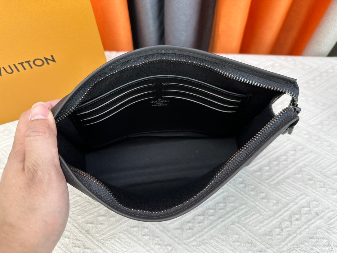 B1X44E396 Popular   leather bag