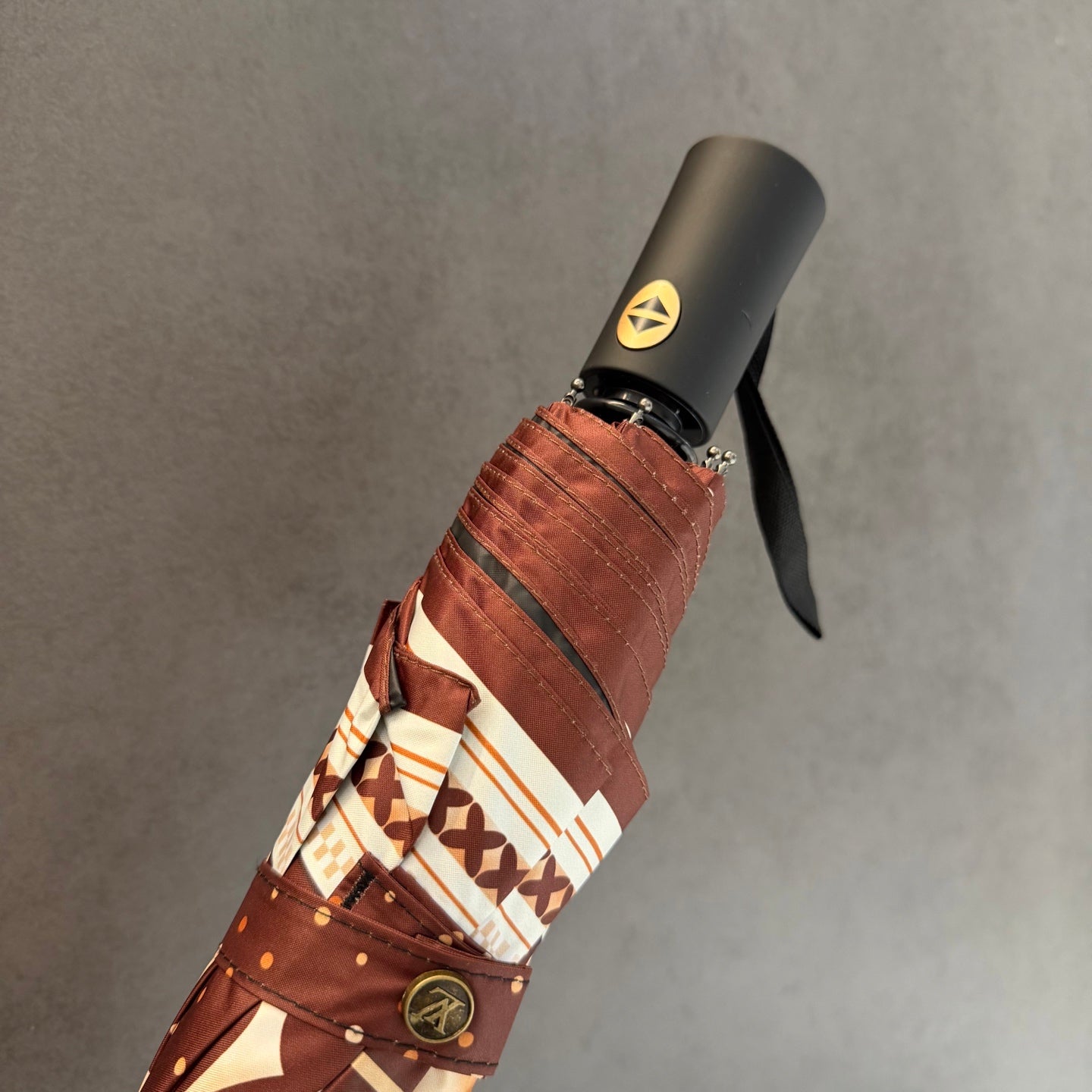 J1N46E3 Popular UV resistant umbrella