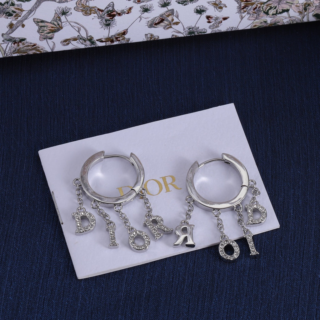 X1Z64D585E Popular  Earrings