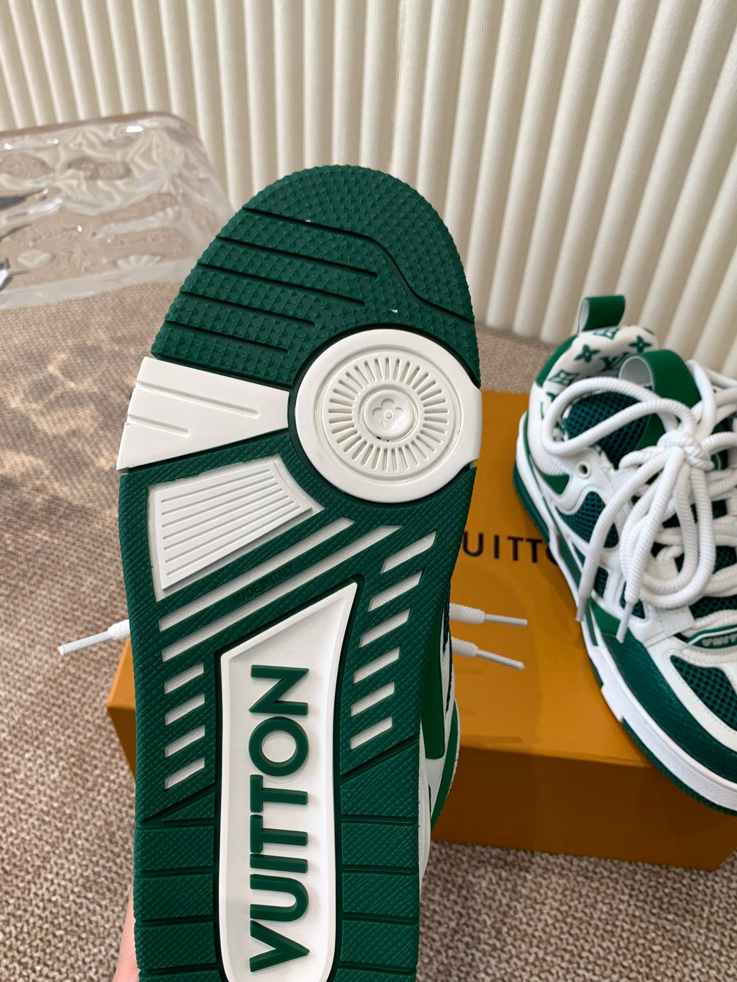 Z2Q95E183  Popular high-quality Shoes