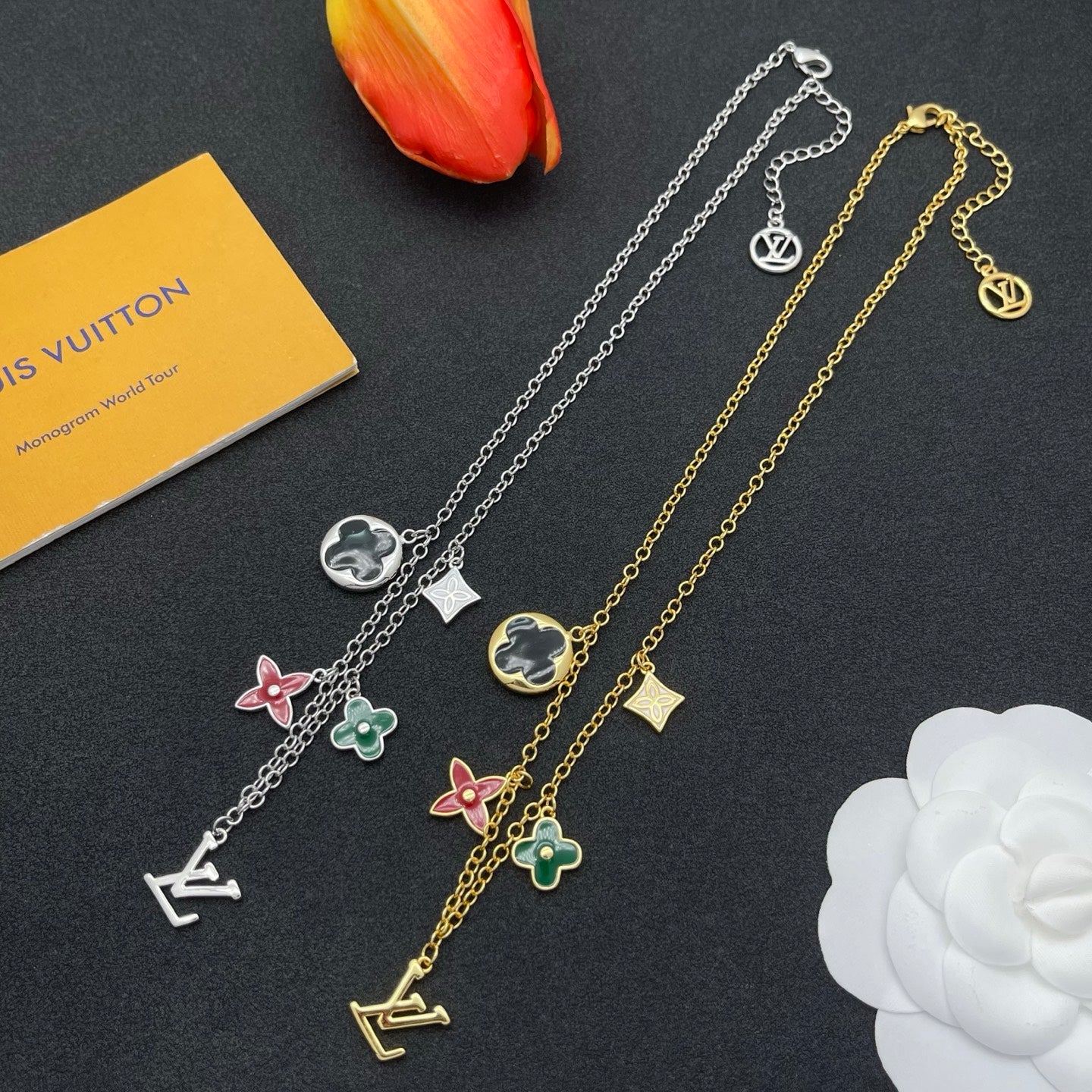 X5N76E19X Popular  Necklaces