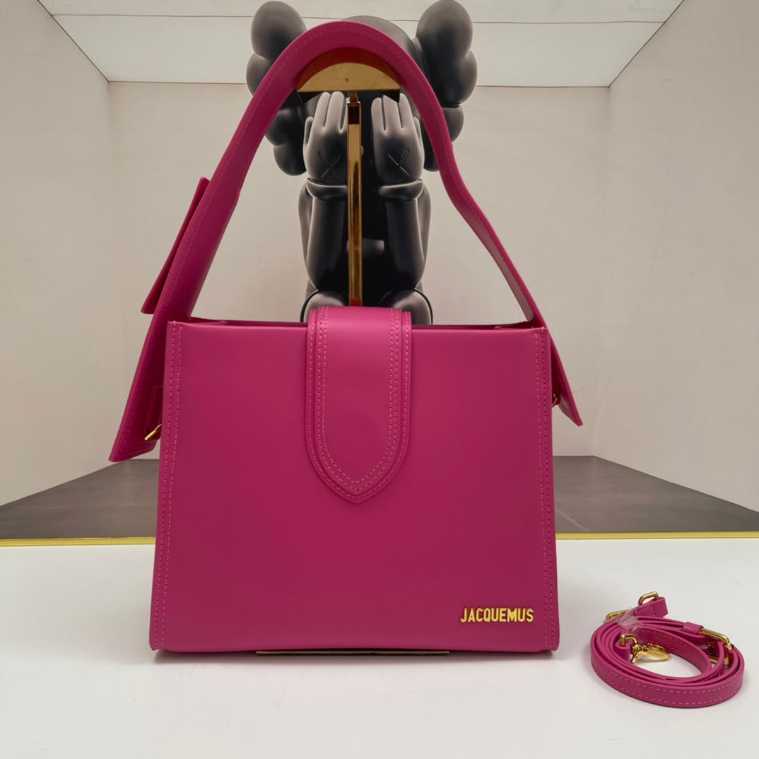 B1P36A33 Popular leather bag