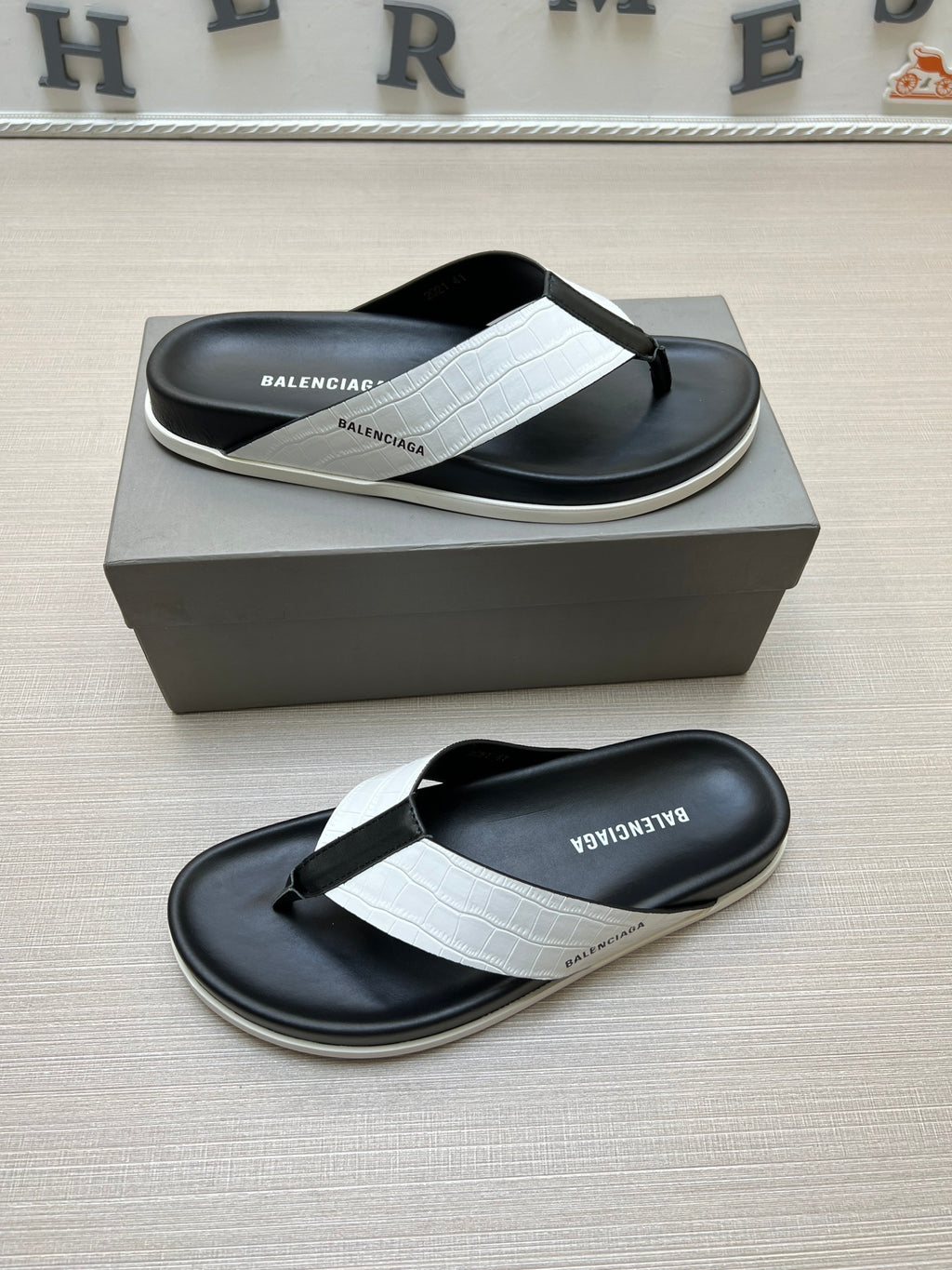 Z5ZJ98 Popular slippers