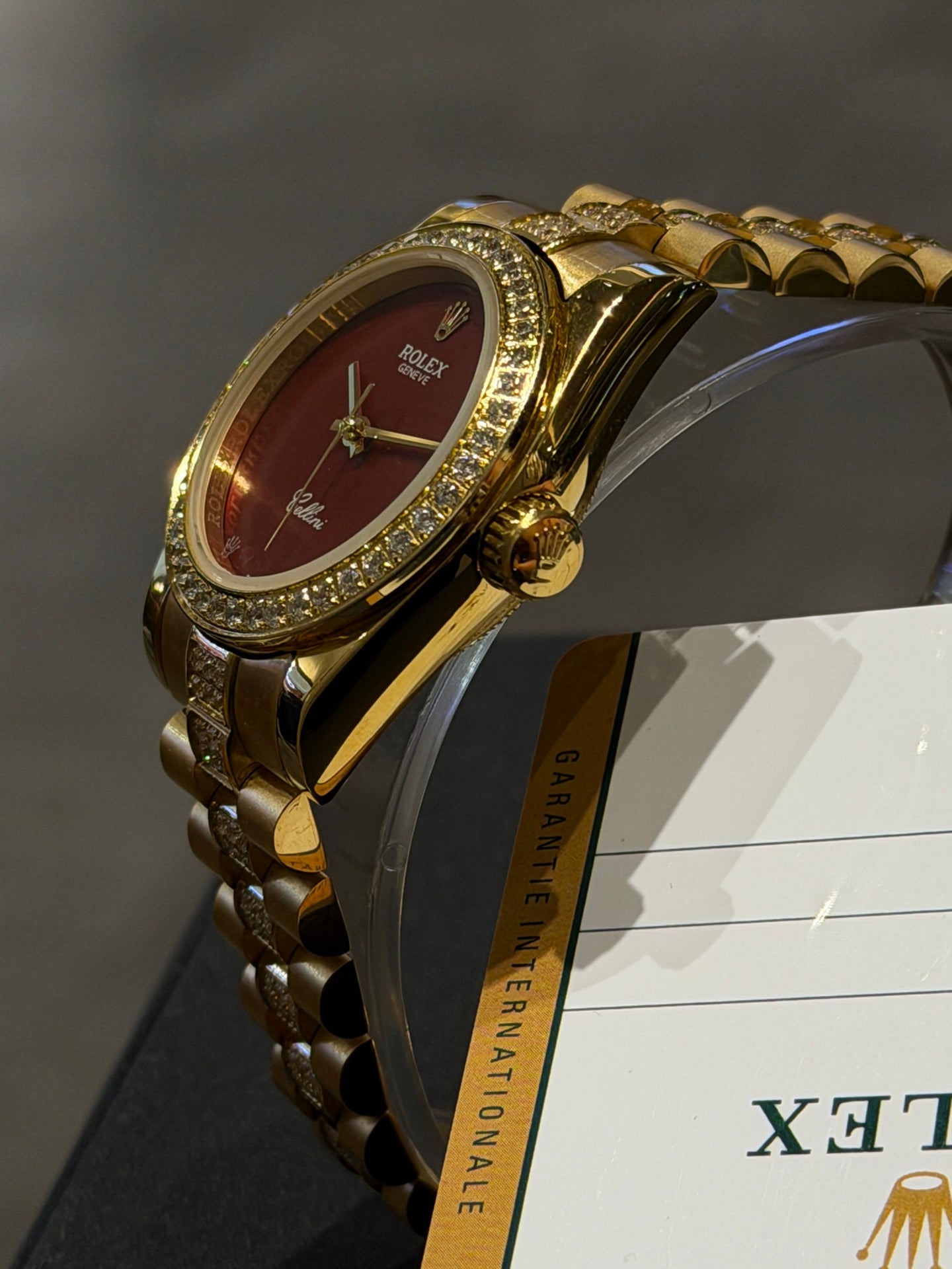 L1R36L25 Popular Watches