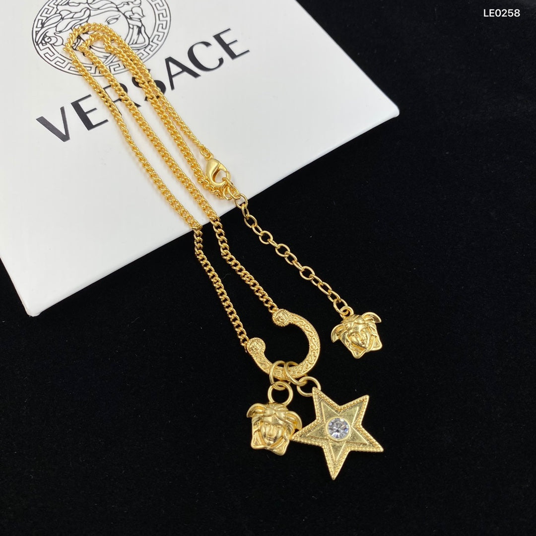X1Q85V364X Popular Necklaces