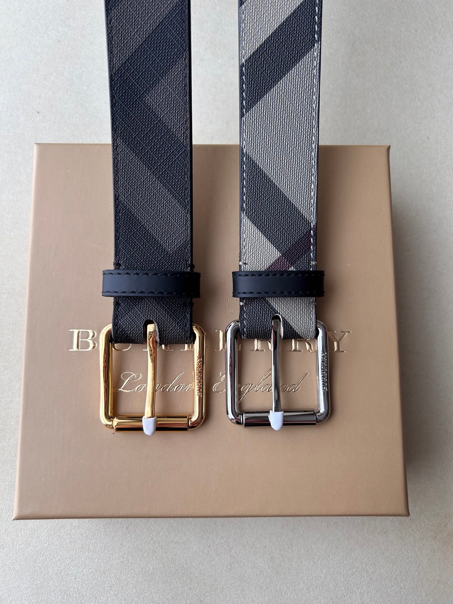 P1Q115R8 Popular High quality belt With full package