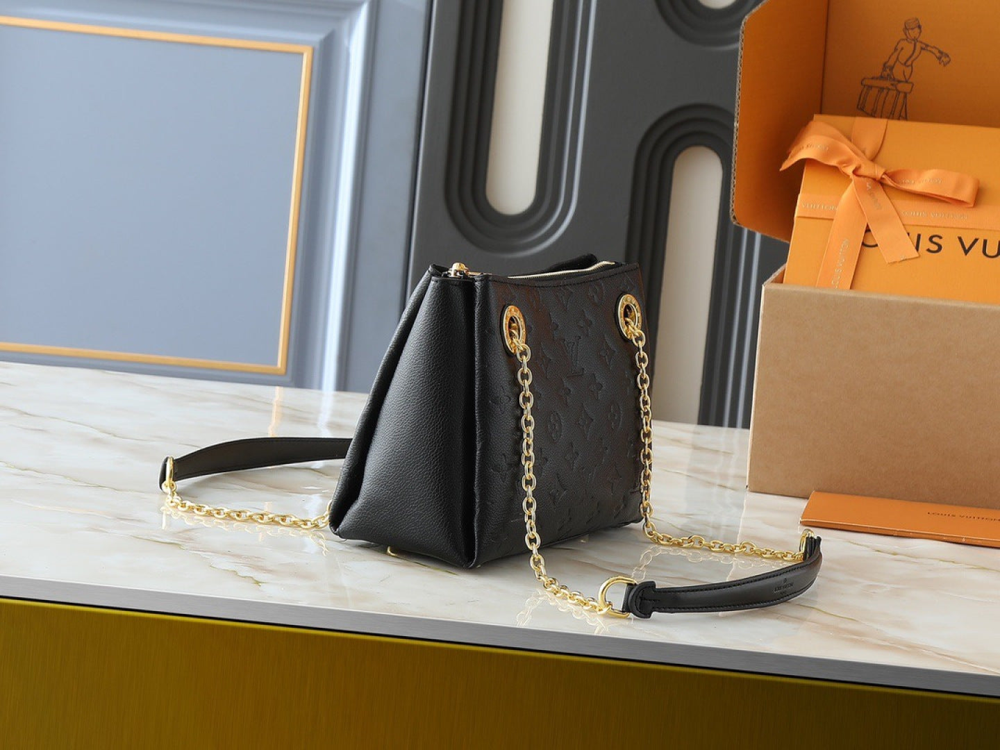 B1P36E75 Popular leather bag